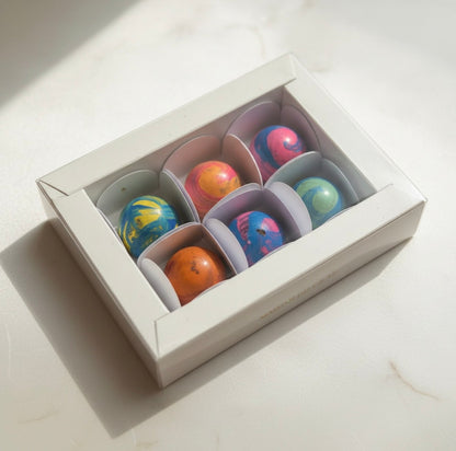 Caixa de papel cartão com 6 bombons